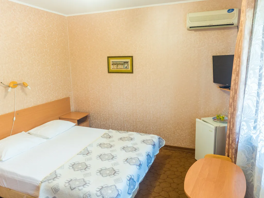 Квартира Квартира Комнаты в частном доме — Геленджик