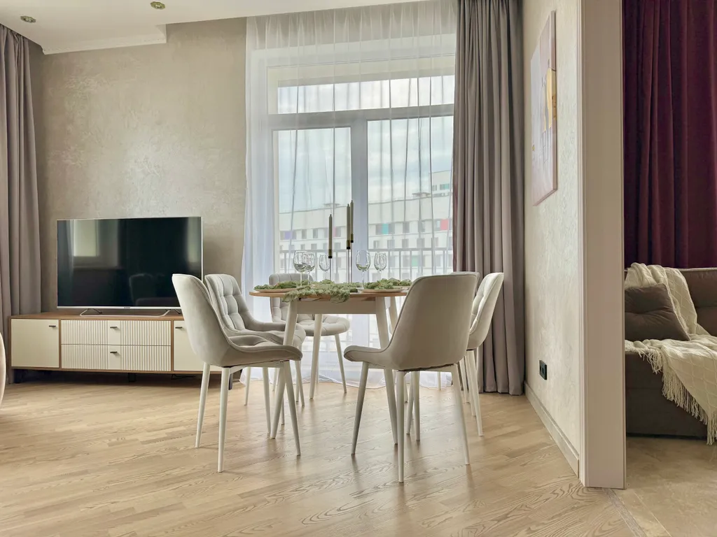 Квартира 4-комнатная квартира с видом на ВДНХ, Останкинскую башню, 84м, 7 кроватей — Москва