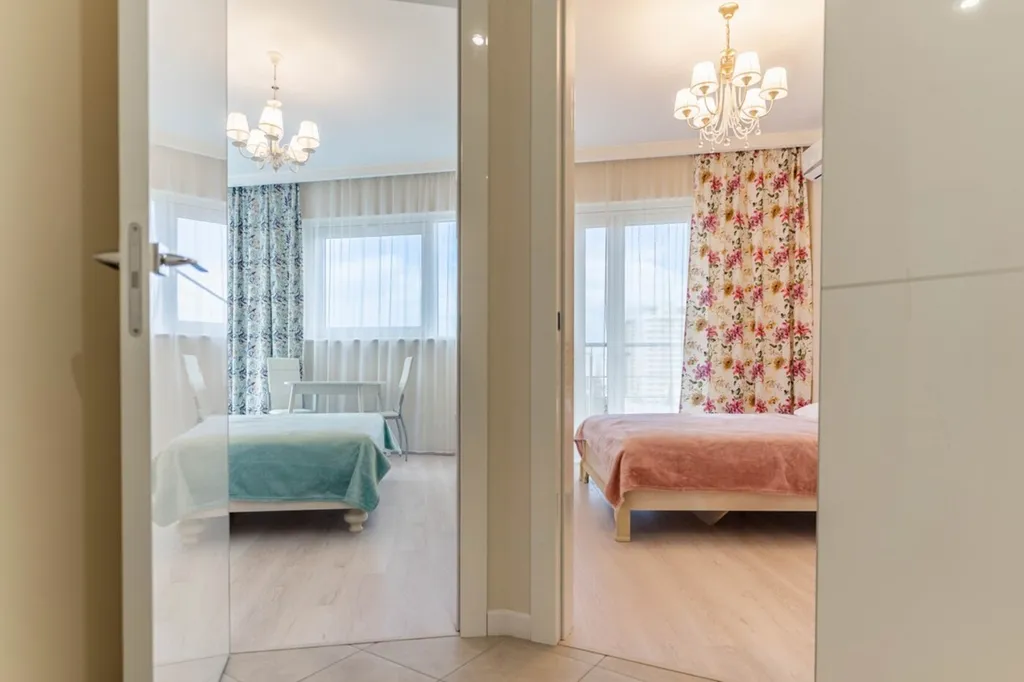 Шикарный апартамент всего в 5 минутах от моря в центре