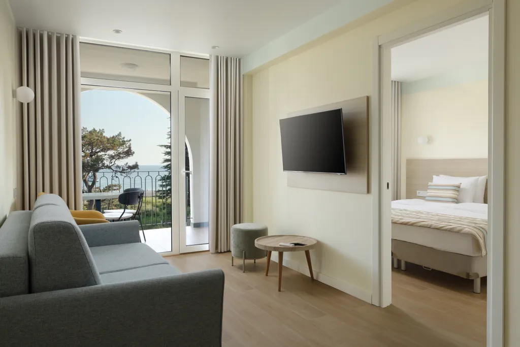 Квартира Люкс с балконом — аренда посуточно в Гячрыпш