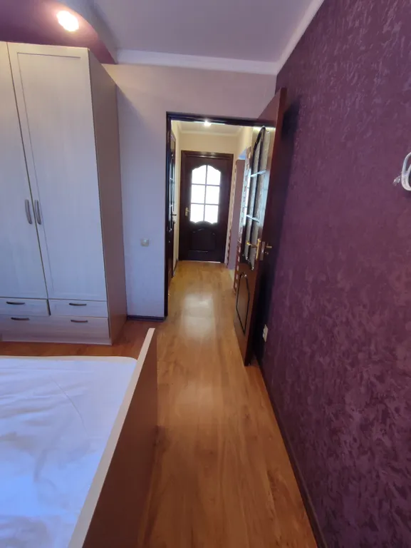 Квартира 3-комнатная Квартира — Калининград