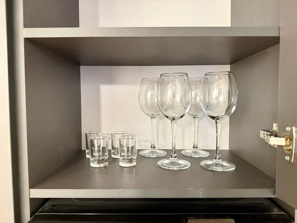 Дизайнерская студия с видом на реку