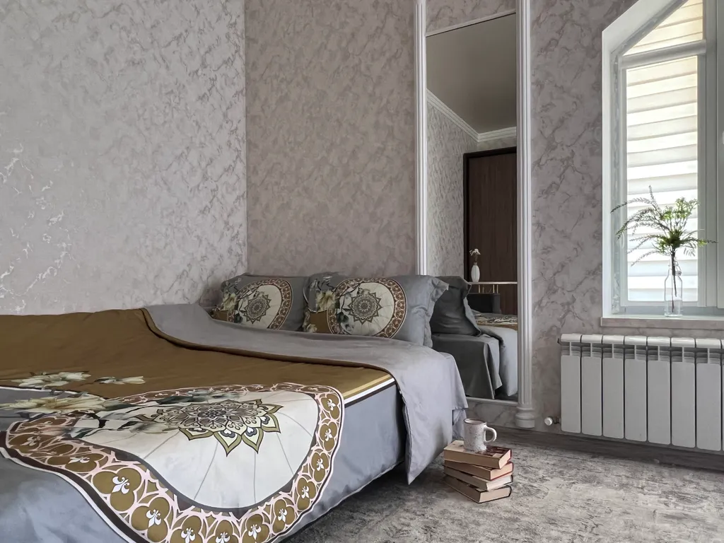 Квартира Уютная студия в центре с закрытым двором — аренда посуточно в Махачкала