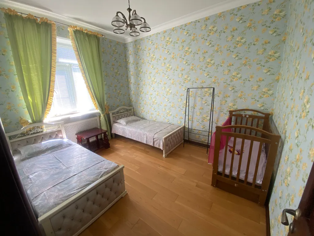 5-комнатный Дом