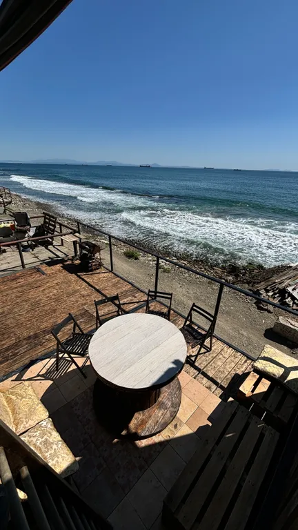 Дом с баней на дровах у моря на первой линии