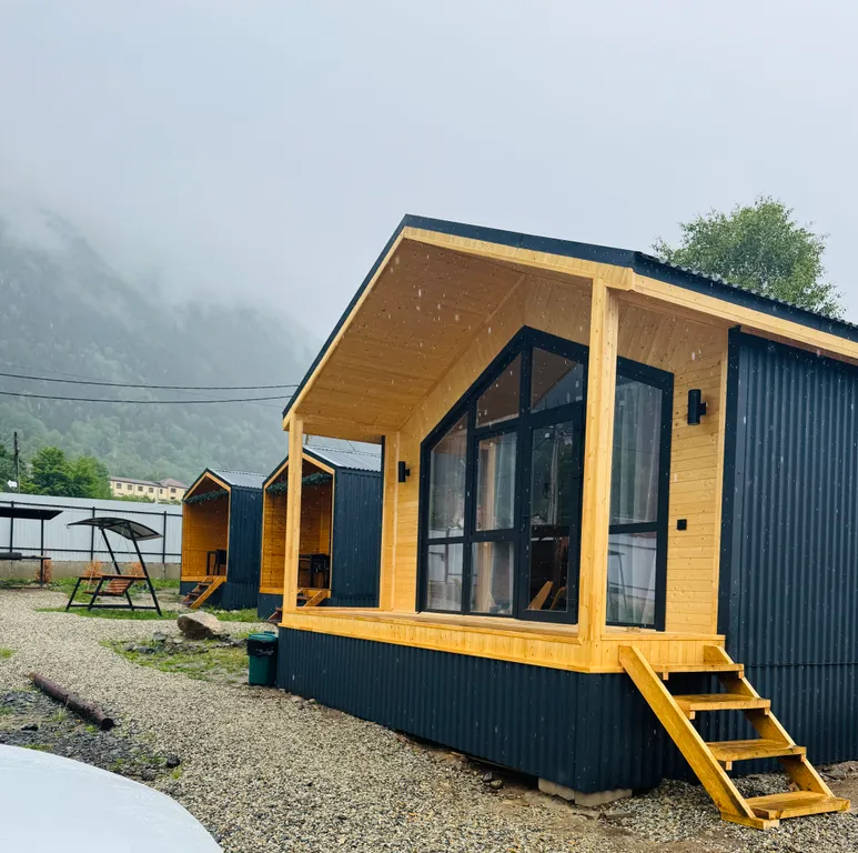 Новый домик с панорамным видом на горы