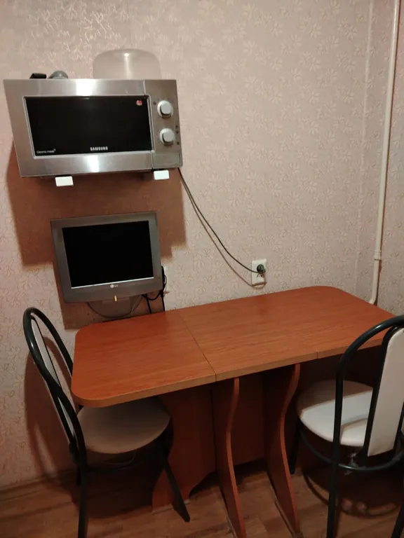 Уютная квартира у метро двигатель революции