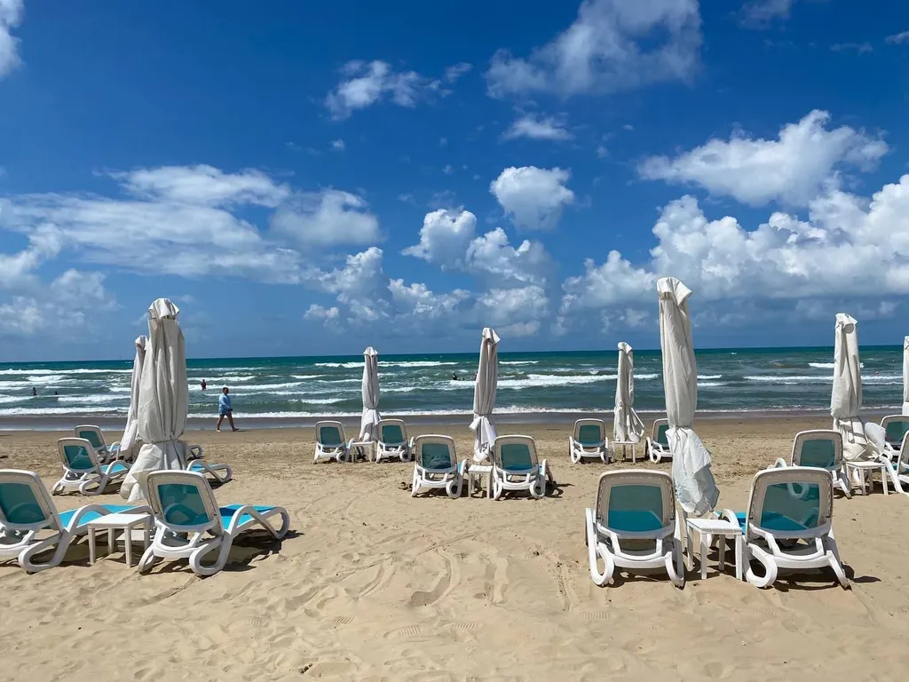 Семейные апартаменты у моря с большой террасой