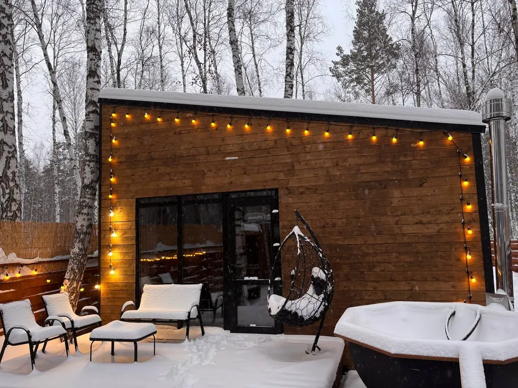 Серый домик