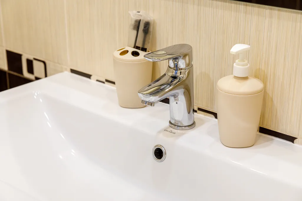 Апартаменты цвета индиго с видом на Суру