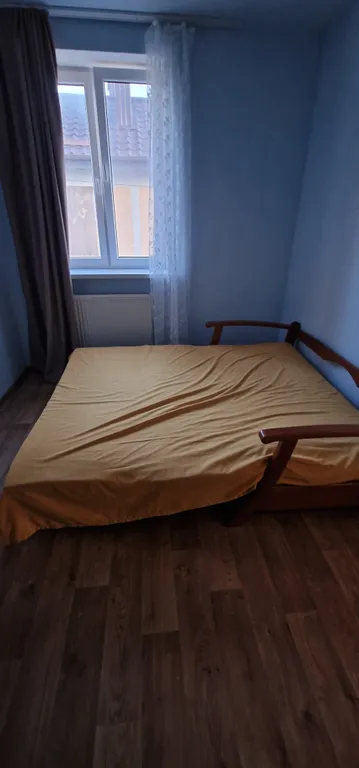 Квартира Квартира Уютная двушка в частном доме, с парковкой во дворе закрытом воротами — Калининград