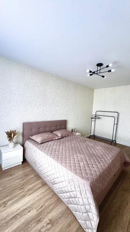 Квартира Уютная просторная с новым ремонтом 2 комнатная квартира — Новосибирск