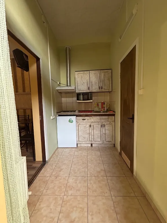 Часть дома в тихом уютном районе частного сектора