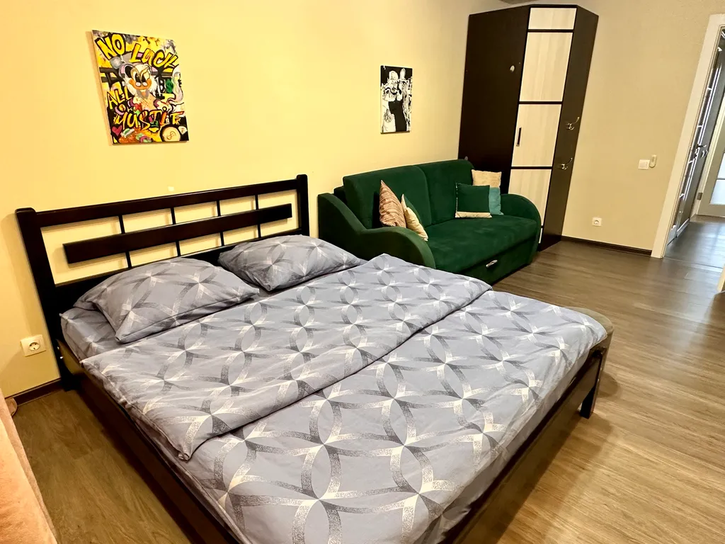 Уютная двухкомнатная квартира с просторной кухней