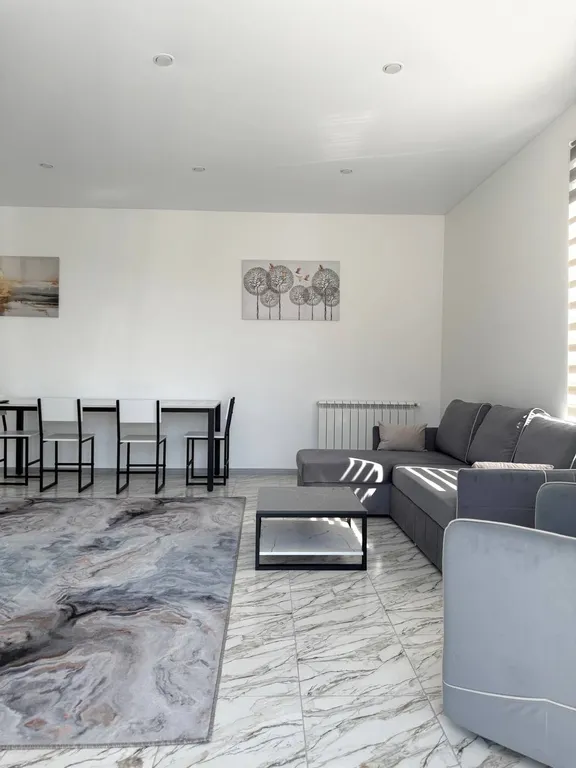 Коттедж с бассейном, спортзалом, барбекю в центре Сочи