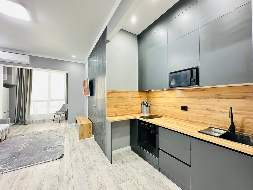 Двухкомнатная квартира с видом на город