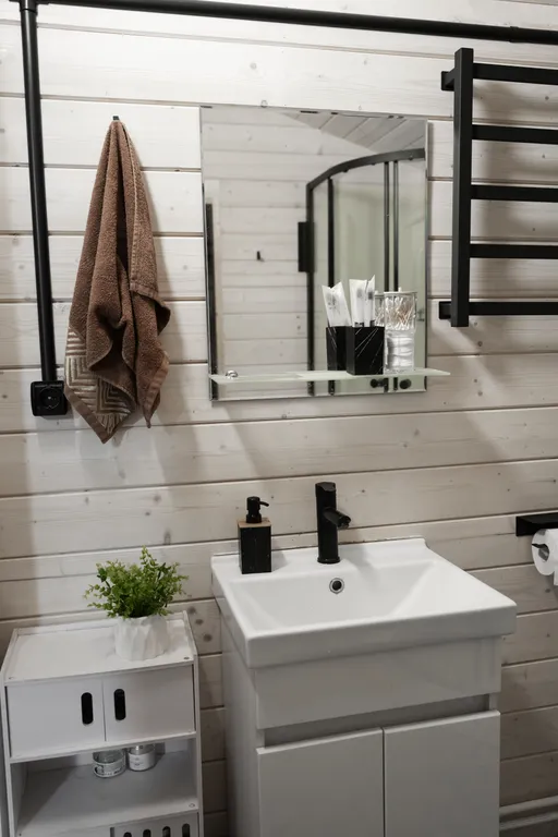 Коттедж Дом с видом на лес, сауной, 5 минут по лесной тропе до озера — Тосно