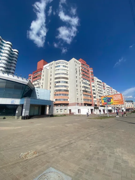 Квартира Квартира Большой и комфортный апартамент в центре — Минск