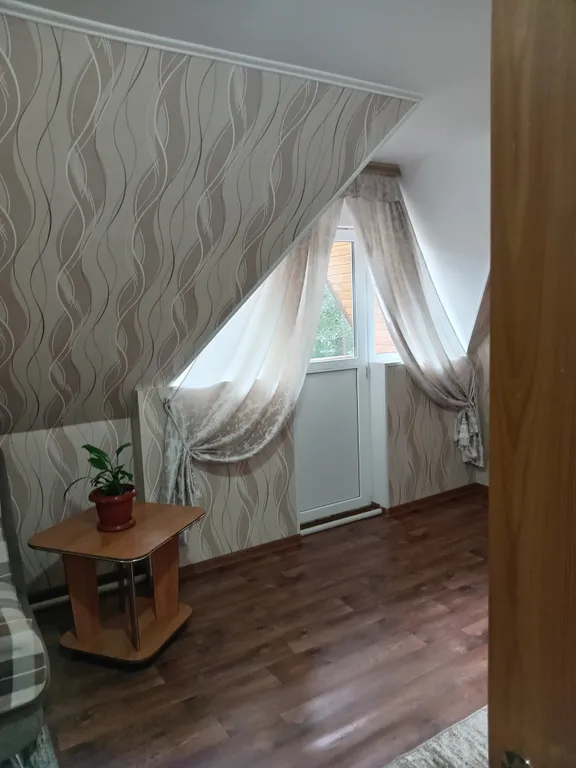 Целый этаж под ключ с видом на горы и лес Лодж