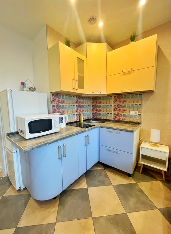 Уютная студия с красивым видом из окон