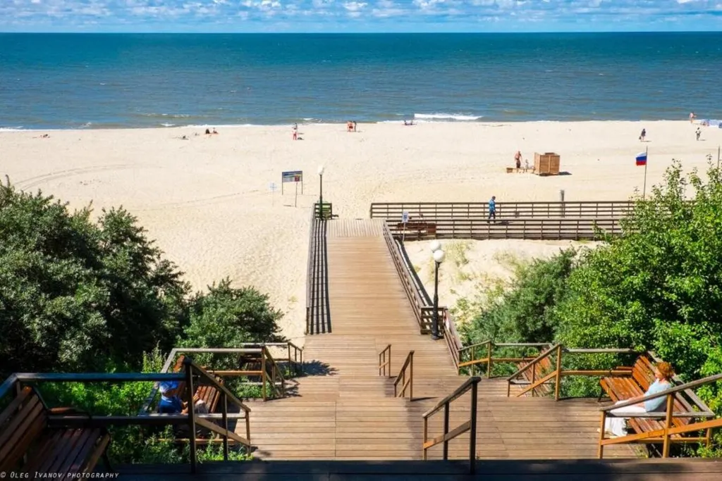 "Домик у моря" - 3 комн квартира