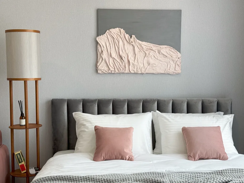 Пинк - просторная студия в ЖК Самолет