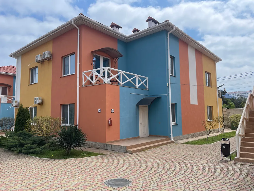 Апартаменты с бассейном в 5 минутах от пляжа