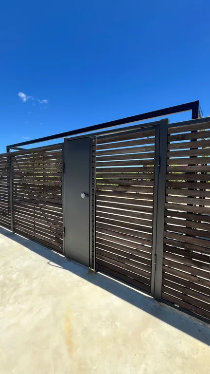 Уютная дача с видом на горы