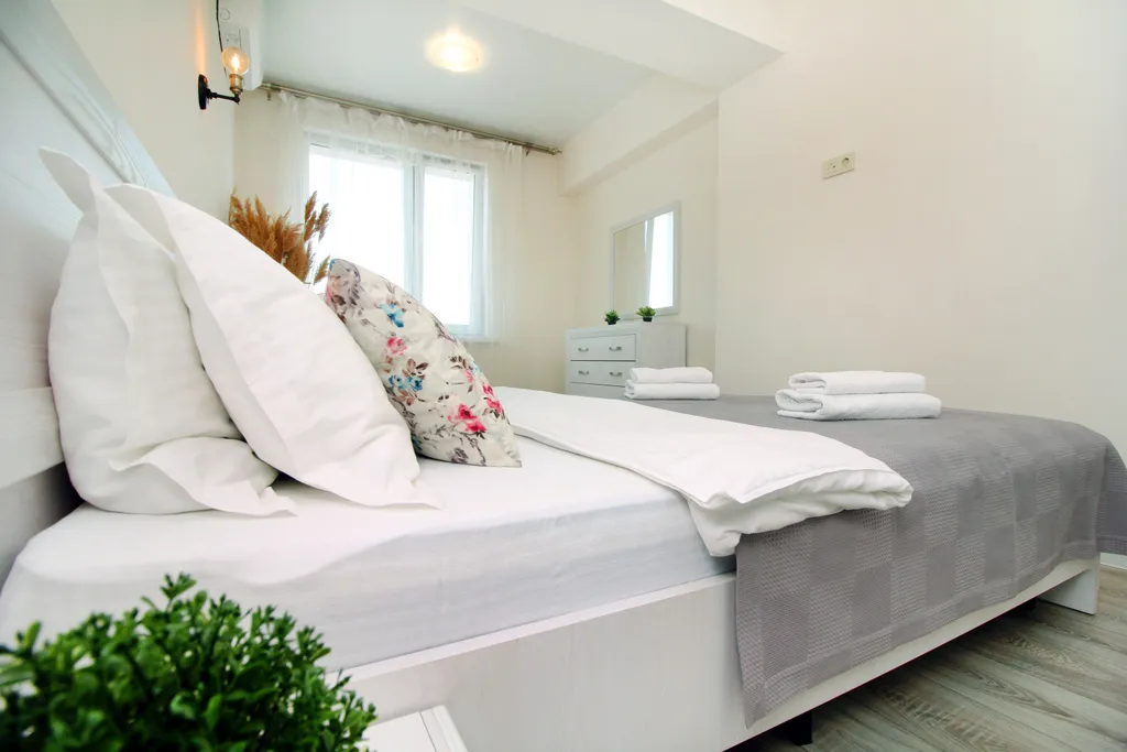 Интересная двушка в Молодежке