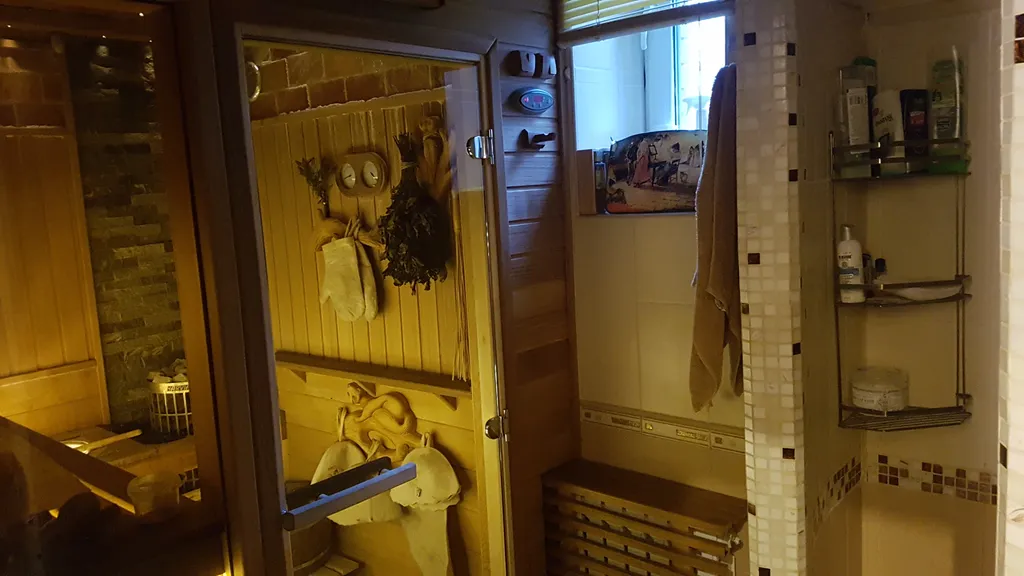 Домик-бунгало в стародачном поселке