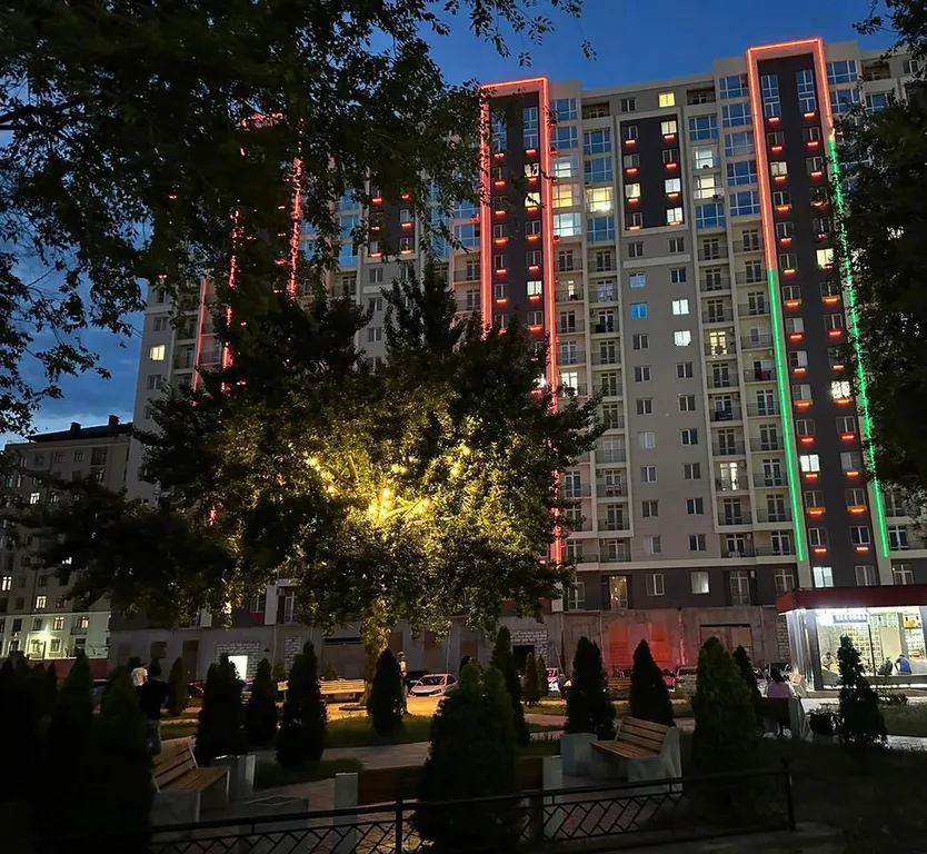 Квартира Уютная квартира  с видом на озеро и парк — Махачкала