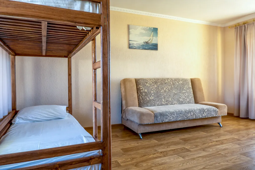 Семейный двухкомнатный номер