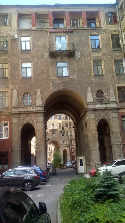 Квартира Двухуровневая дизайнерская квартира-студия в центре — Санкт-Петербург