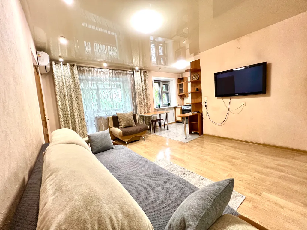 Уютная квартира около ЖД вокзала