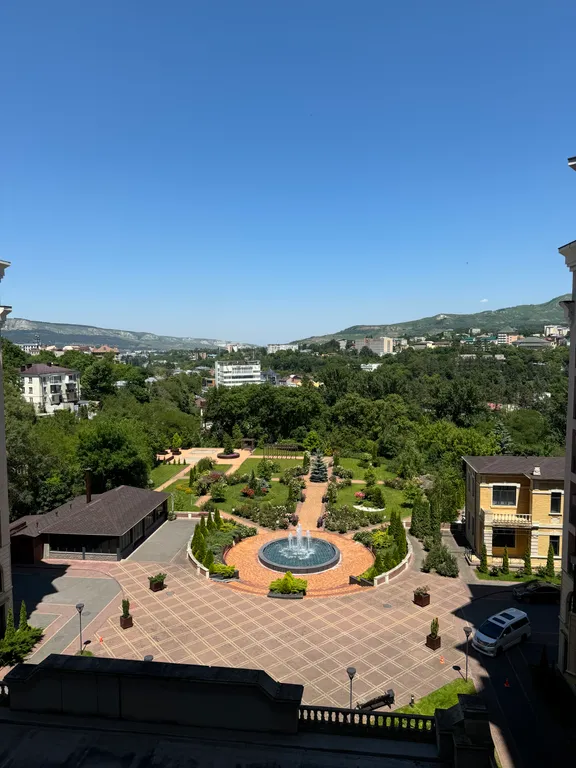 Апартамент с видом на горы 145