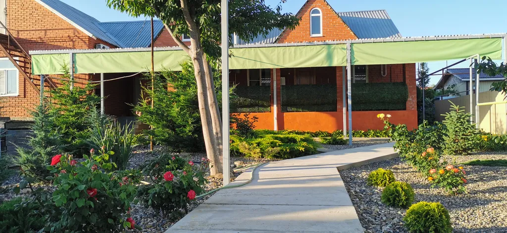 Коттедж Большой дом на море — Кучугуры