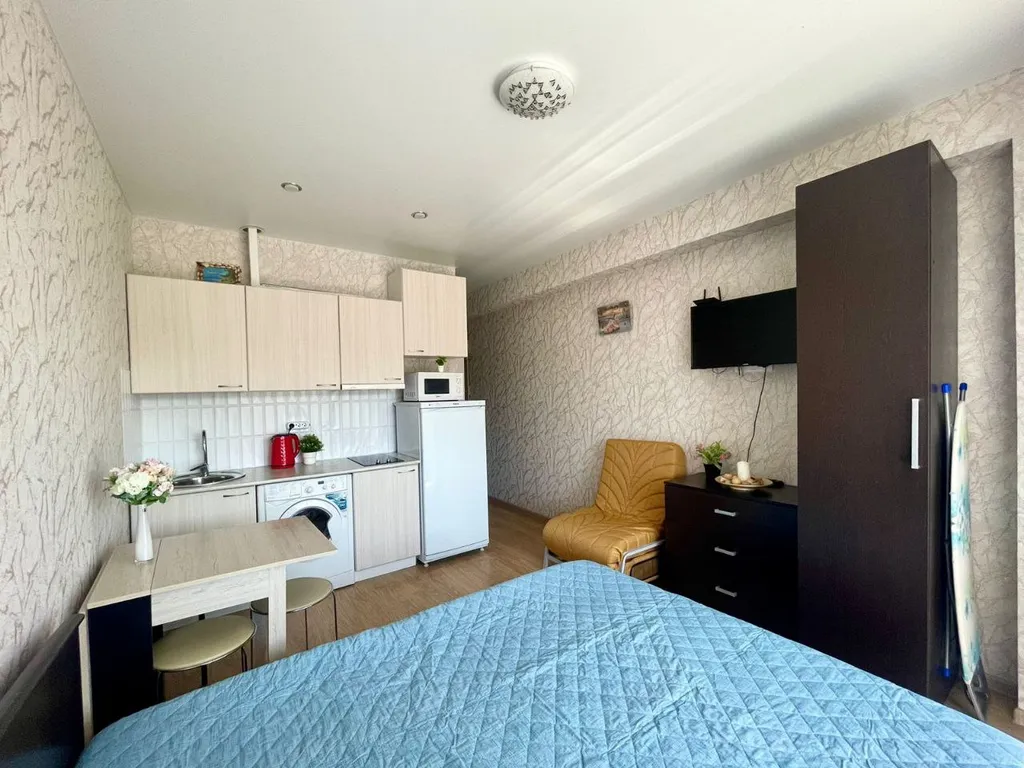 Квартира с видом на море с просторной обеденной зоной