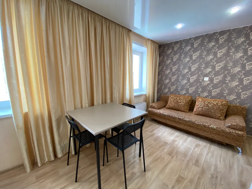 Тёплая 2-комн. евро, ЖЁЛТЫЙ НАРЦИСС