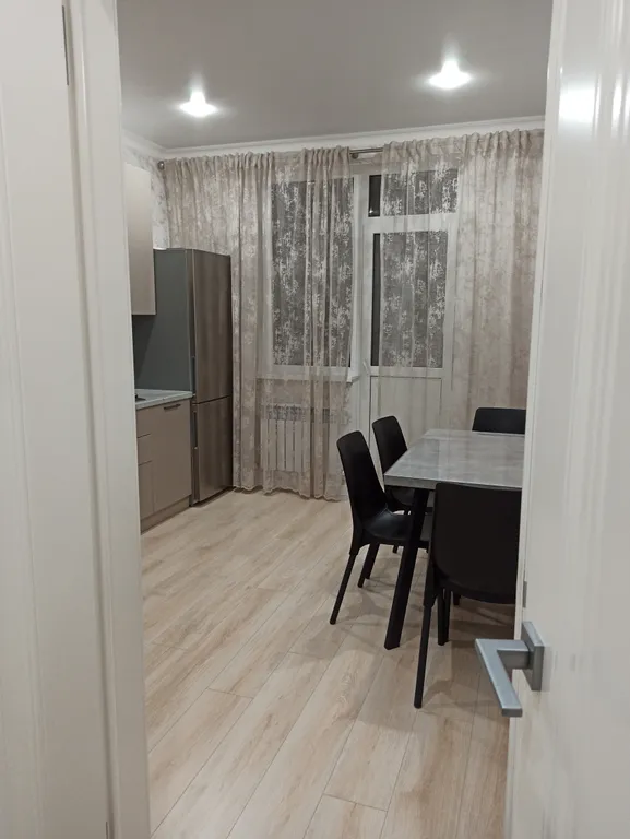 Уютная квартира в доме на берегу озера