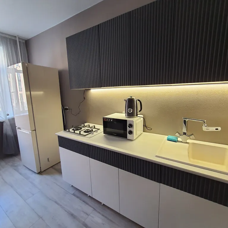 Уютная однокомнатная квартира с хорошим ремонтом