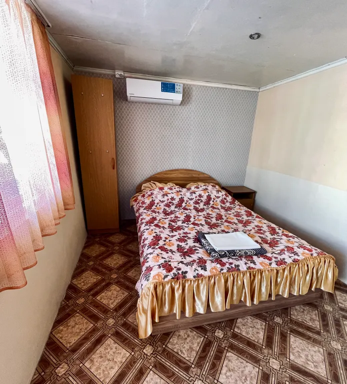 Квартира Трехместный эконом с двухспальной кроватью — аренда посуточно в Архипо-Осиповка