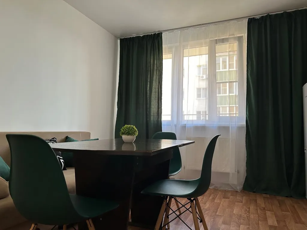 Апартаменты с открытым балконом для курения