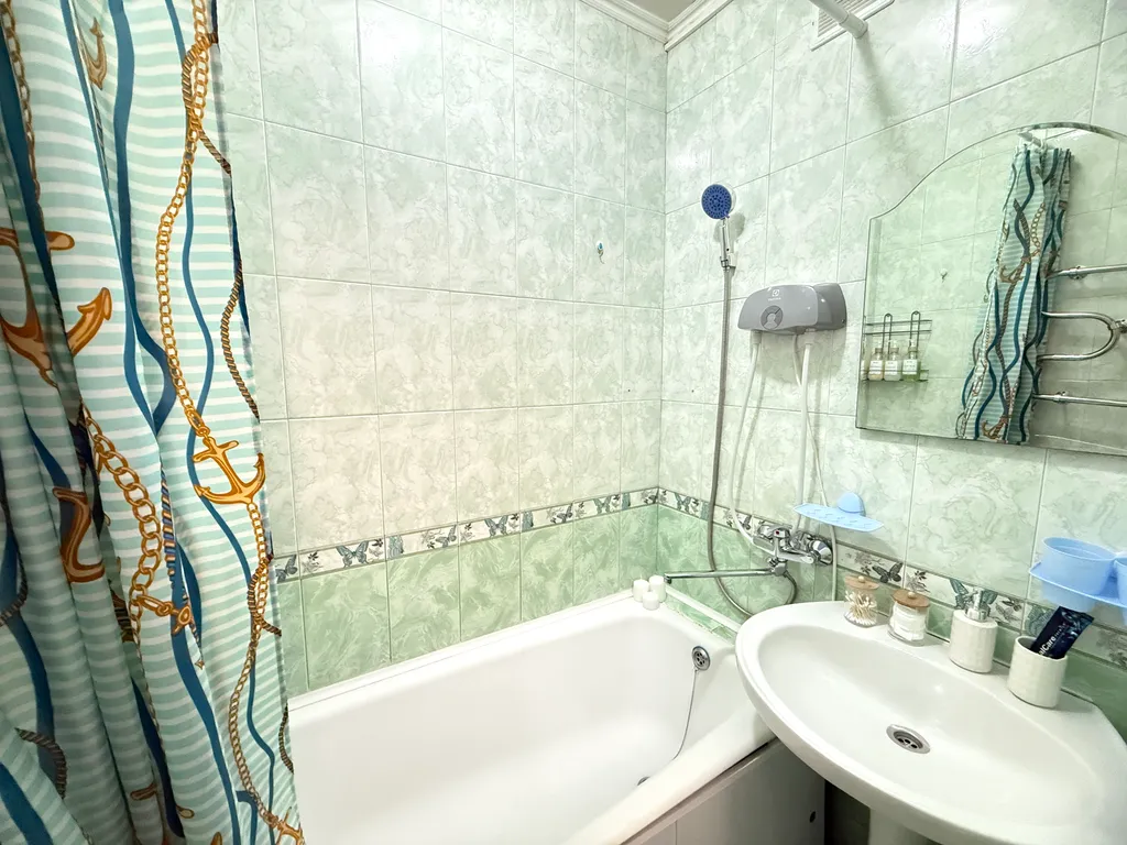 Квартира Апартаменты на главной улице города — Тюмень