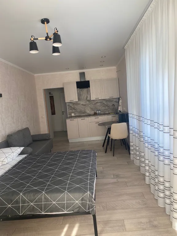 Светлая уютная студия в центре города