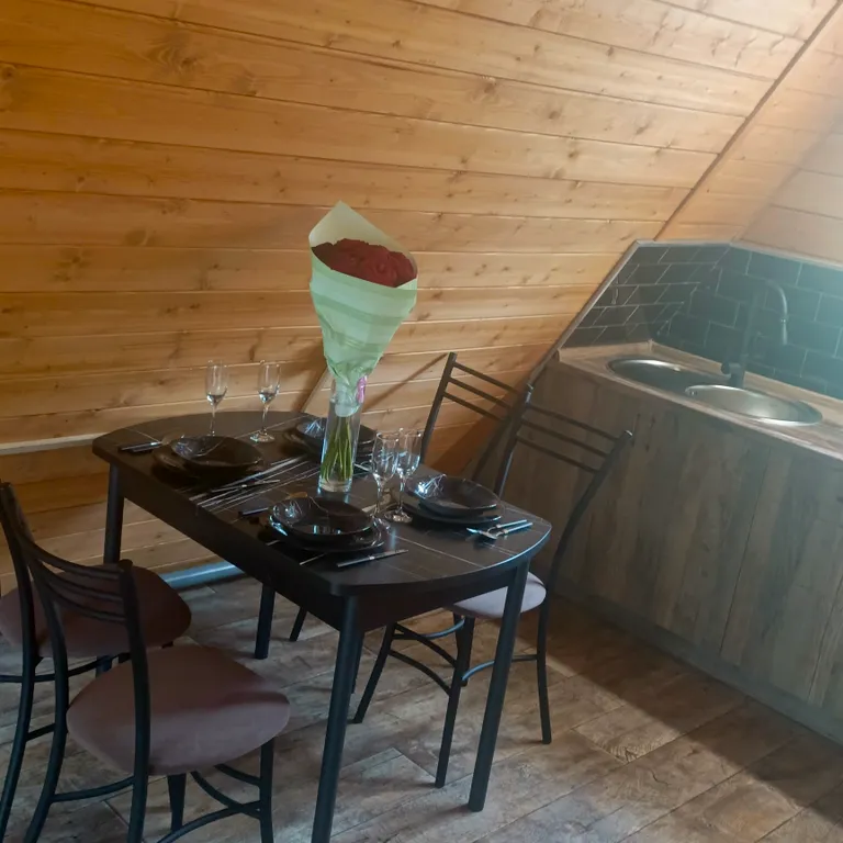 Коттедж Уютный домик с банным чаном — Глазово