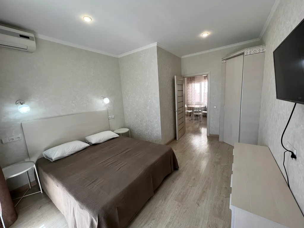 Отдельная 2-комнатная квартира у моря