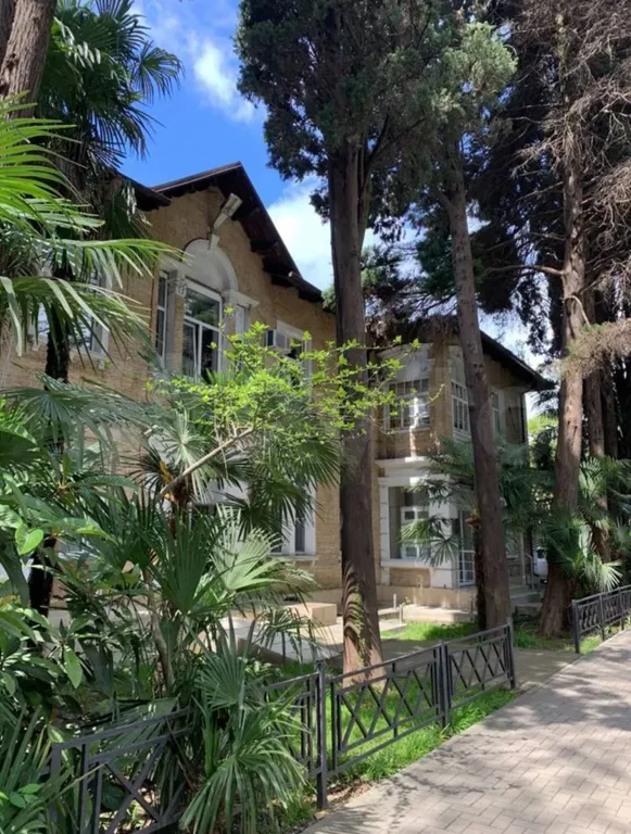 Уютный номер в центре Сочи рядом с морем