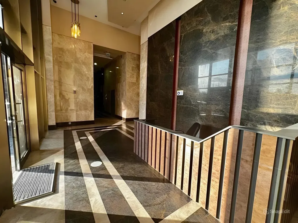 Трехкомнатная квартира на берегу моря с шикарным видом в Porta Tower