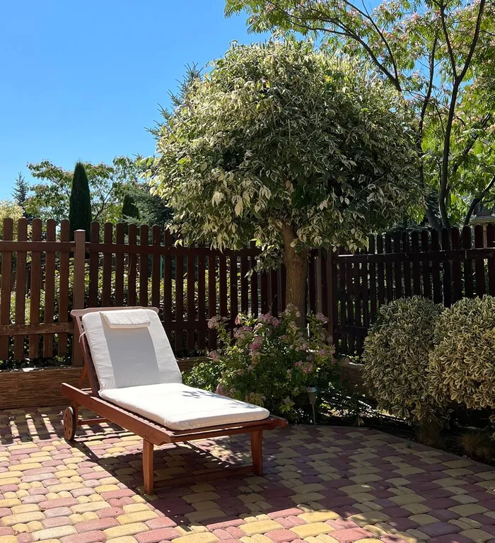 Апартаменты на первой линии Севастополь (Любимовка)