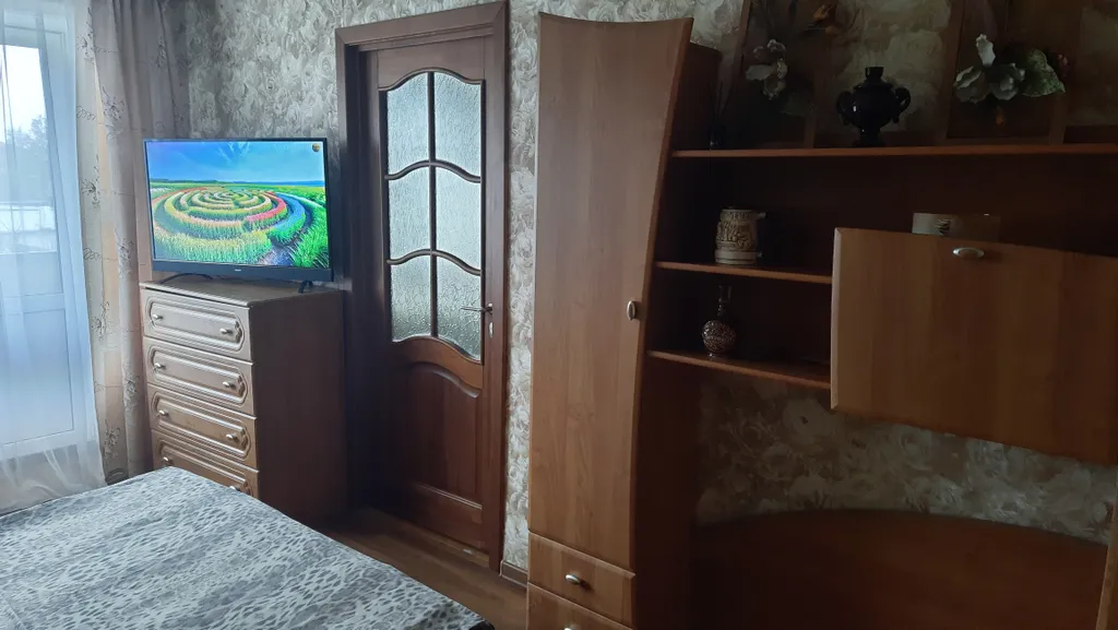 Площадь Ленина, центр 3-х комнатная квартира